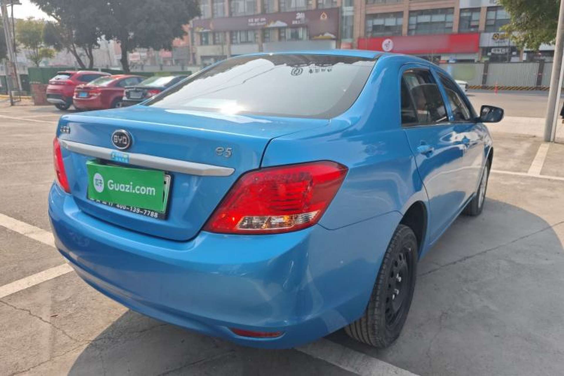 Used BYD e5 2017 300 Prestige Edition Rear Right 45 Deg