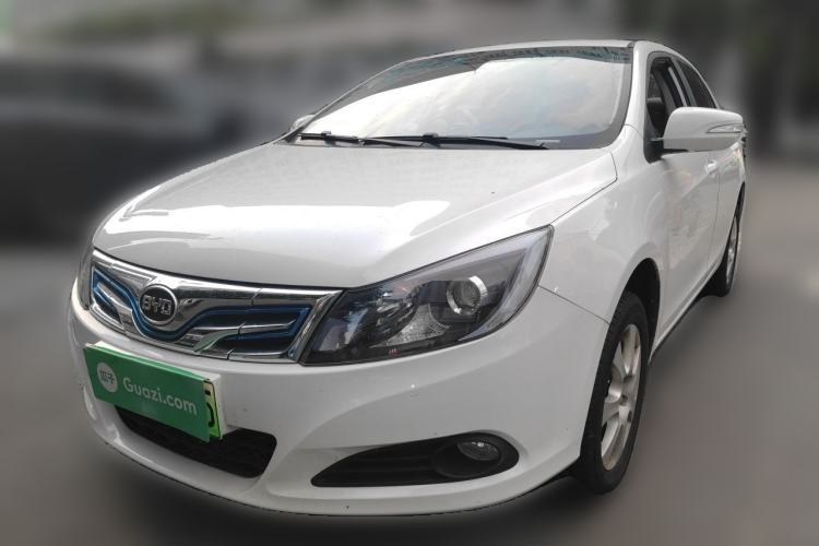 Used BYD e5 2017 300 Prestige Edition Guazi used car, China used car export, Used car for sale, Used cars, Cheapest cars for sale