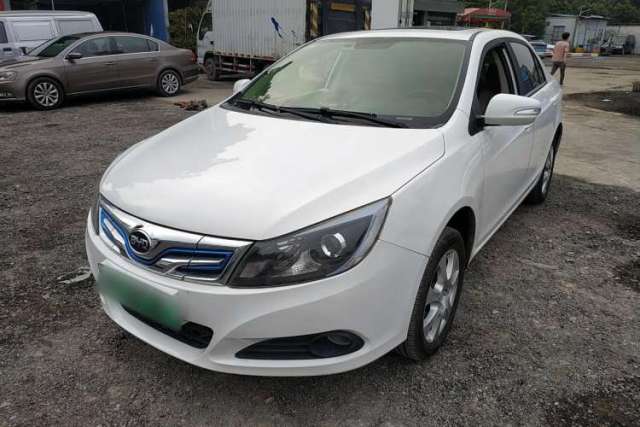 Used BYD e5 2017 300 Prestige Edition