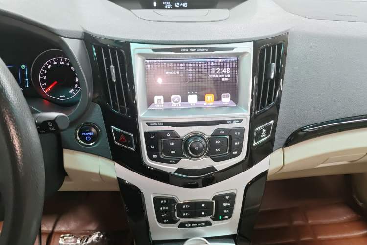 Used BYD e5 2017 300 Prestige Edition Audio And AC Panel