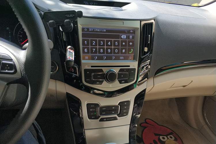 Used BYD e5 2017 300 e-Comfort Edition Audio And AC Panel