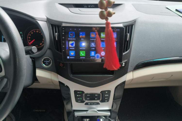 Used BYD e5 2017 300 Prestige Edition Audio And AC Panel