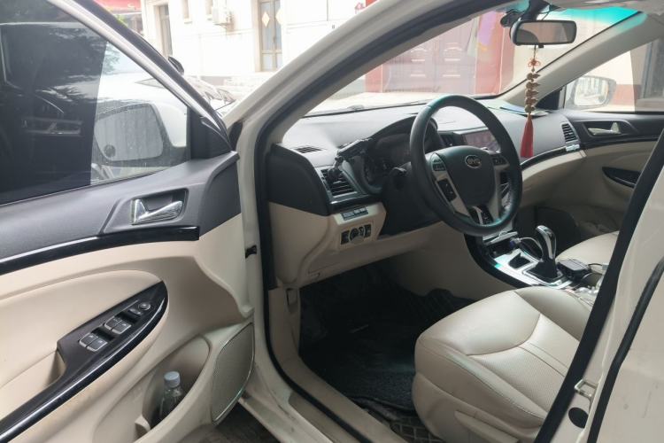Used BYD e5 2017 300 Prestige Edition Driver Seat