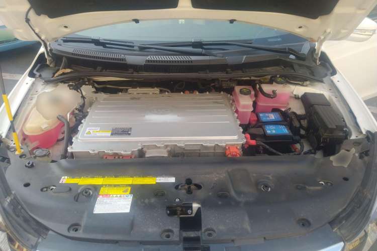 Used BYD e5 2017 300 Prestige Edition Engine Bay