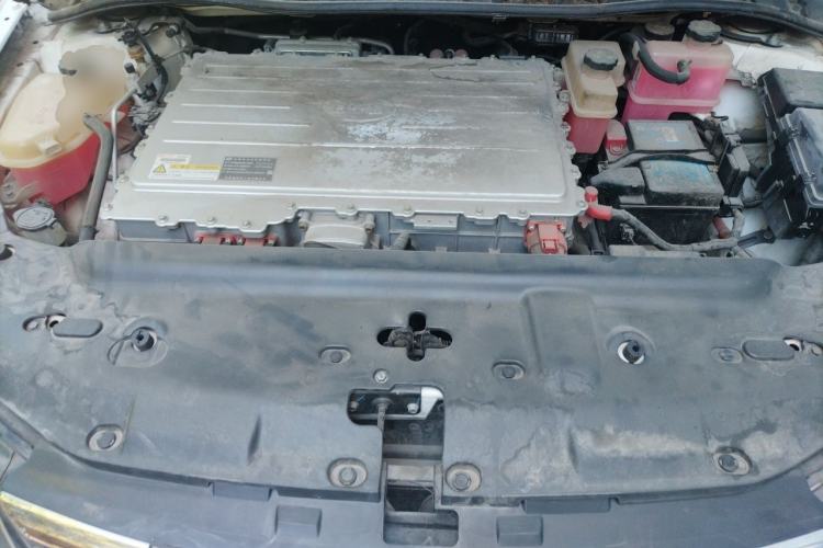 Used BYD e5 2017 300 Prestige Edition Engine Bay