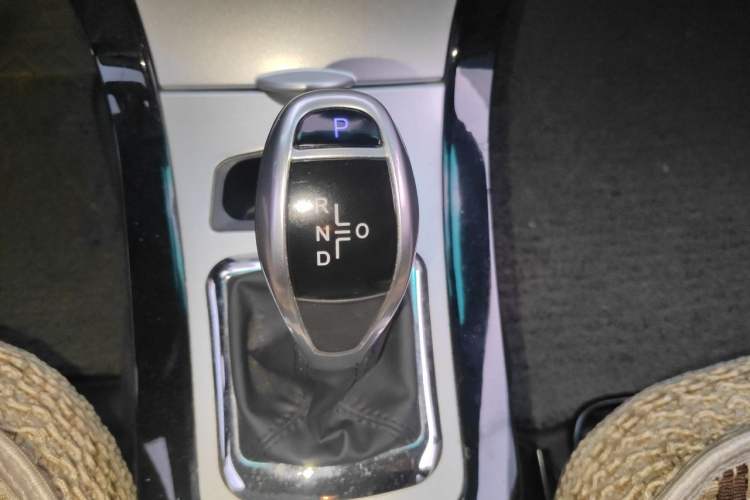 Used BYD e5 2017 300 Prestige Edition Gear Lever