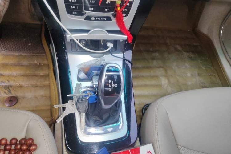 Used BYD e5 2017 300 Prestige Edition Gear Lever