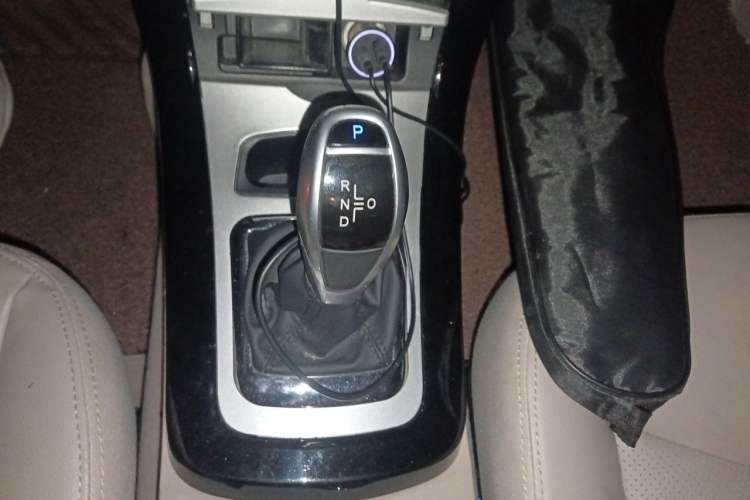 Used BYD e5 2017 300 Prestige Edition Gear Lever