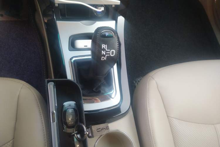 Used BYD e5 2017 300 Prestige Edition Gear Lever