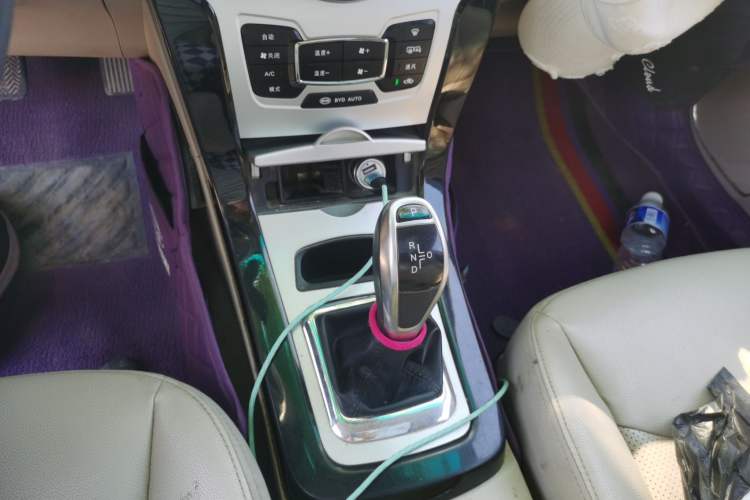 Used BYD e5 2017 300 Prestige Edition Gear Lever