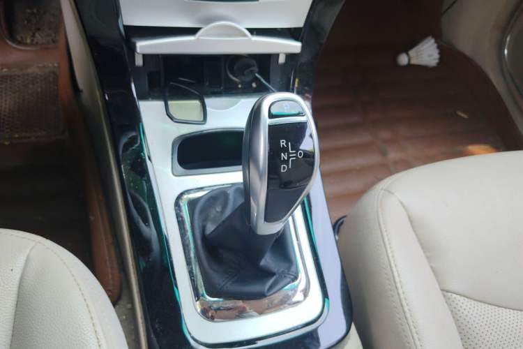 Used BYD e5 2017 300 Prestige Edition Gear Lever