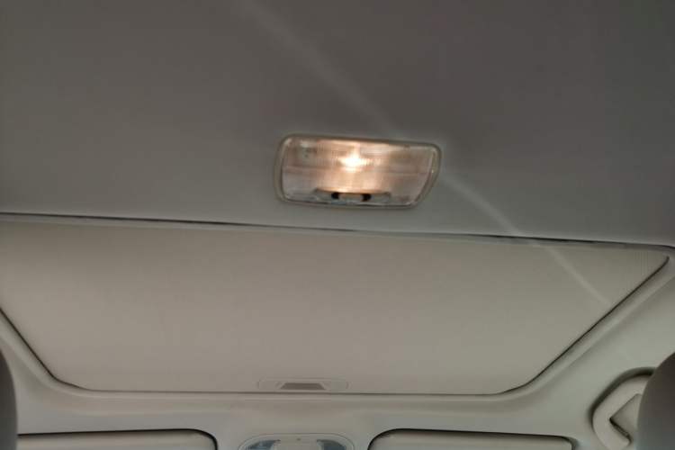 Used BYD e5 2017 300 Prestige Edition Headliner