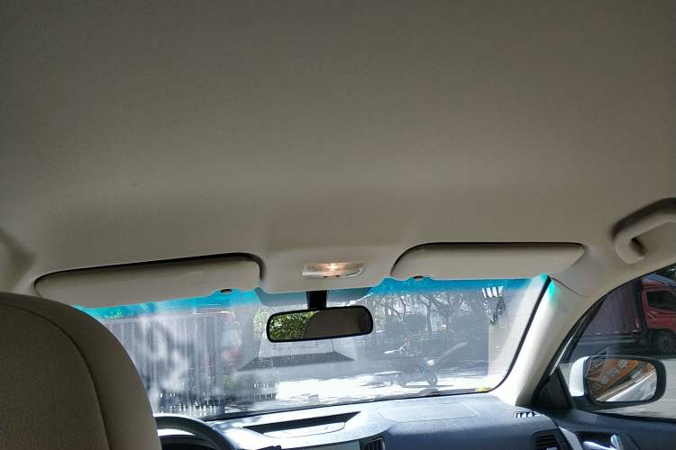 Used BYD e5 2017 300 e-Comfort Edition Headliner