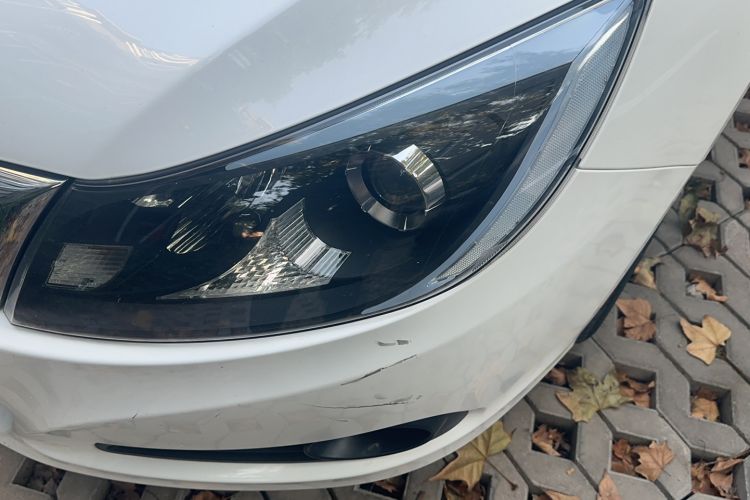 Used BYD e5 2017 300 Prestige Edition Left Front Headlight