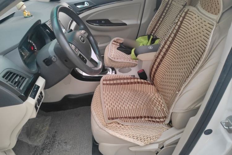 Used BYD e5 2017 300 Prestige Edition Left Front Seat