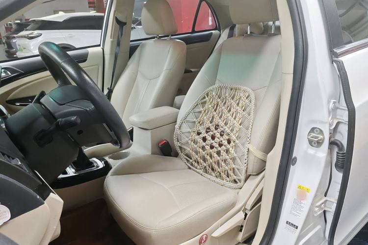 Used BYD e5 2017 300 Prestige Edition Left Front Seat
