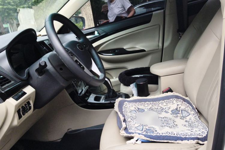 Used BYD e5 2017 300 Prestige Edition Left Front Seat