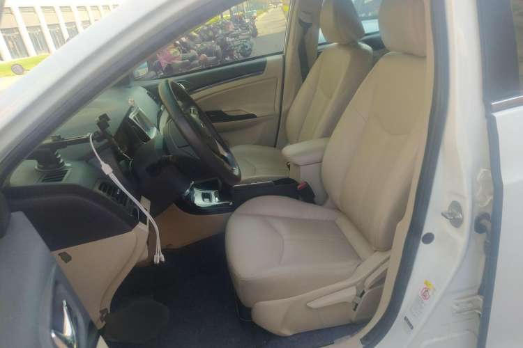 Used BYD e5 2017 300 Prestige Edition Left Front Seat