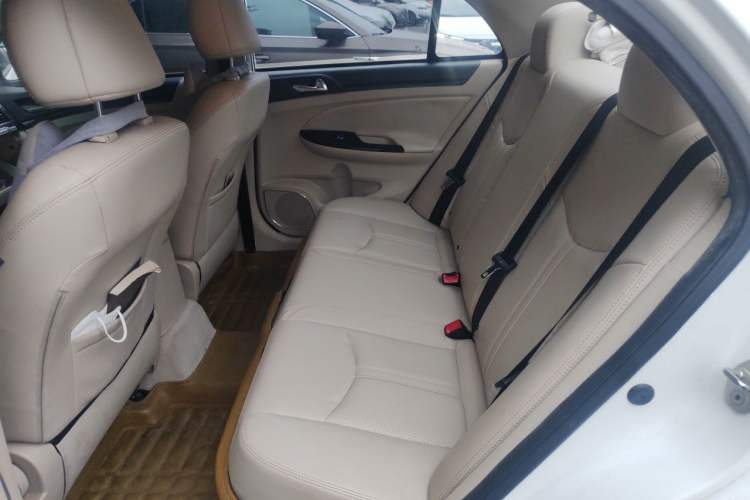 Used BYD e5 2017 300 Prestige Edition Left Rear Seat