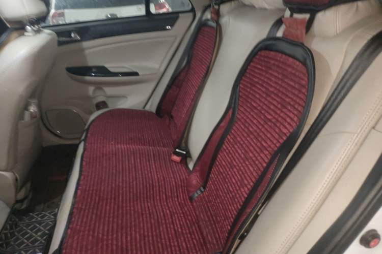 Used BYD e5 2017 300 Prestige Edition Left Rear Seat