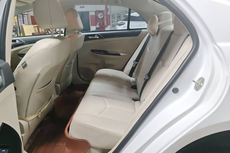 Used BYD e5 2017 300 Prestige Edition Left Rear Seat