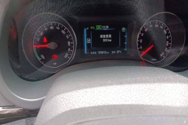 Used BYD e5 2017 300 Prestige Edition Odometer Close Up