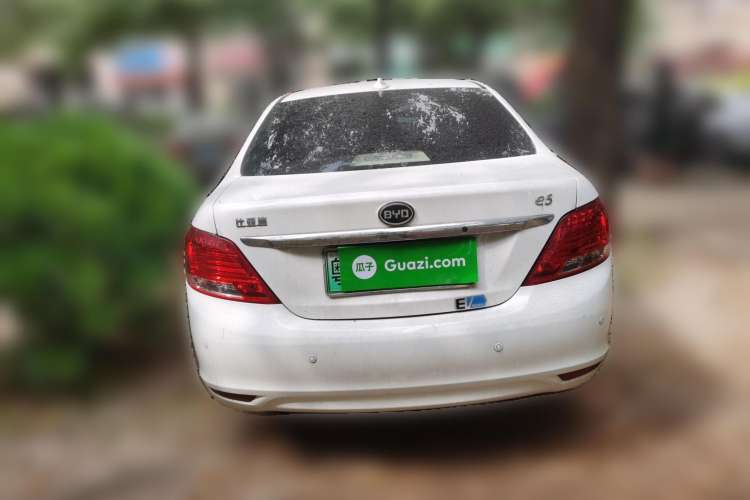 Used BYD e5 2017 300 Prestige Edition Rear