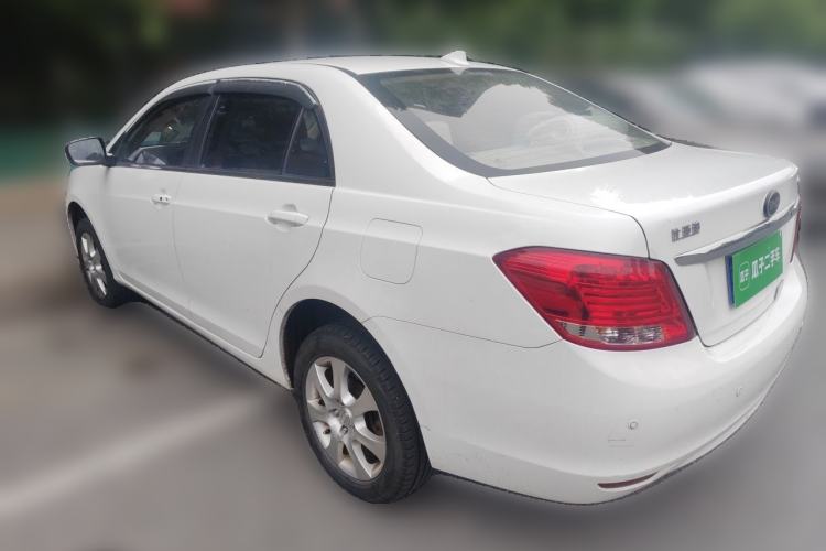 Used BYD e5 2017 300 Prestige Edition Rear Left 45 Deg