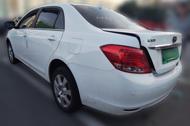 Used BYD e5 2017 300 Prestige Edition Rear Left 45 Deg
