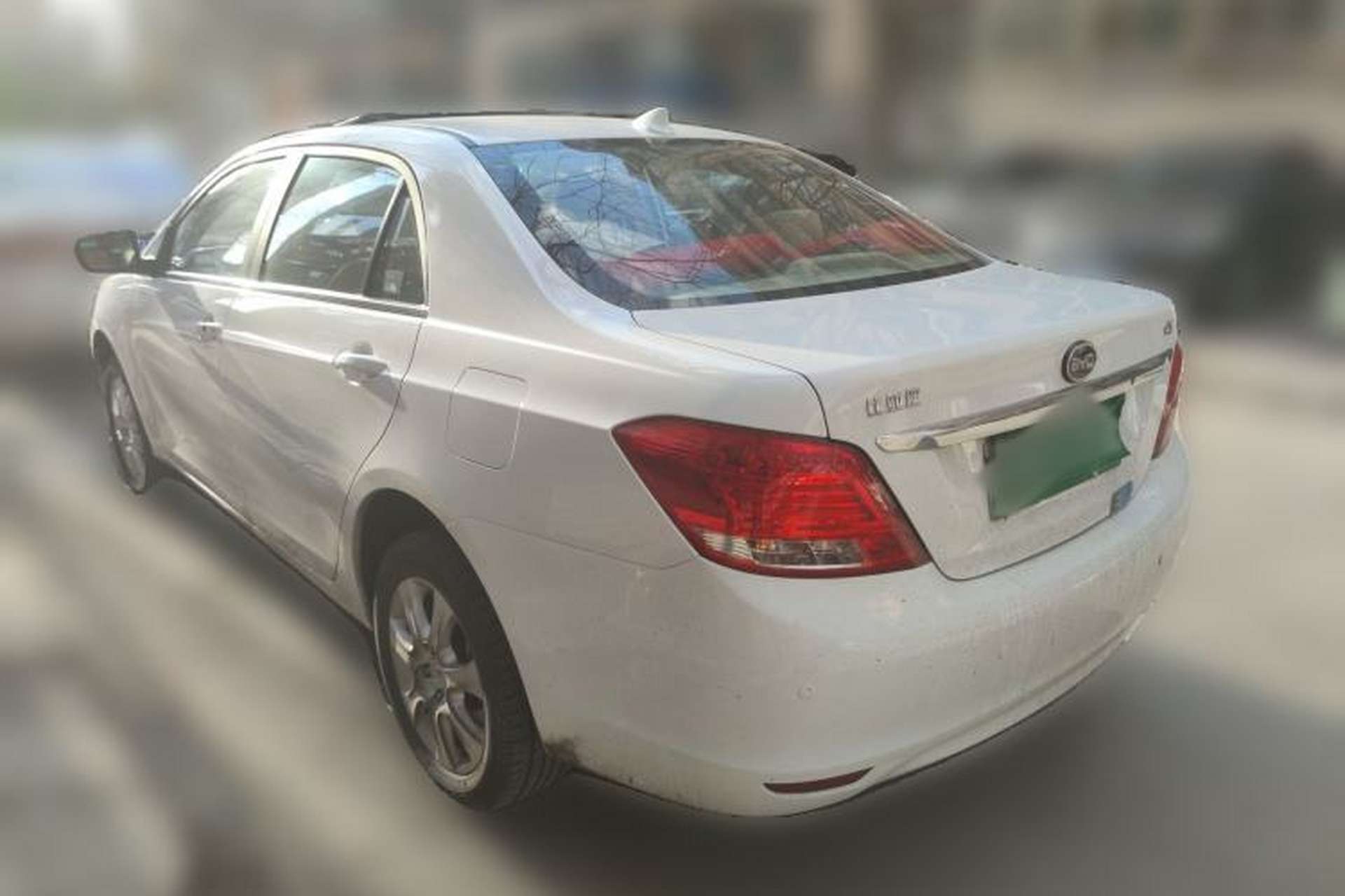 Used BYD e5 2017 300 Prestige Edition Rear Left 45 Deg