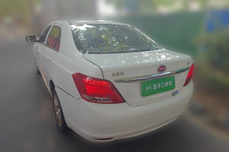 Used BYD e5 2017 300 e-Comfort Edition Rear Left 45 Deg