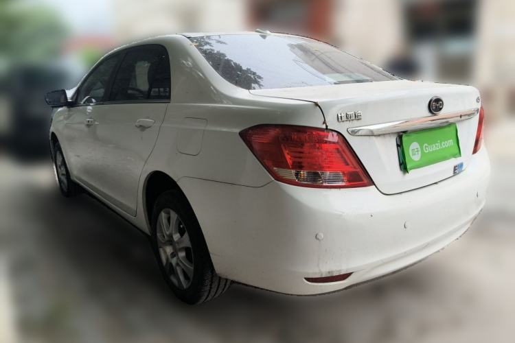 Used BYD e5 2017 300 Prestige Edition Rear Left 45 Deg