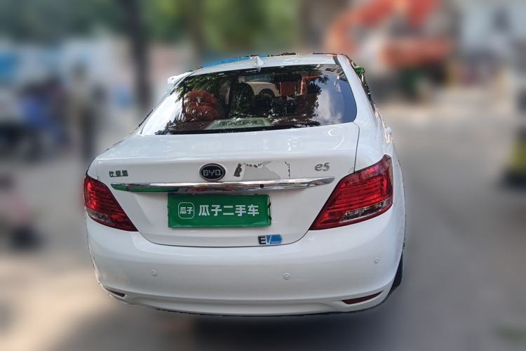 Used BYD e5 2017 300 Prestige Edition Rear