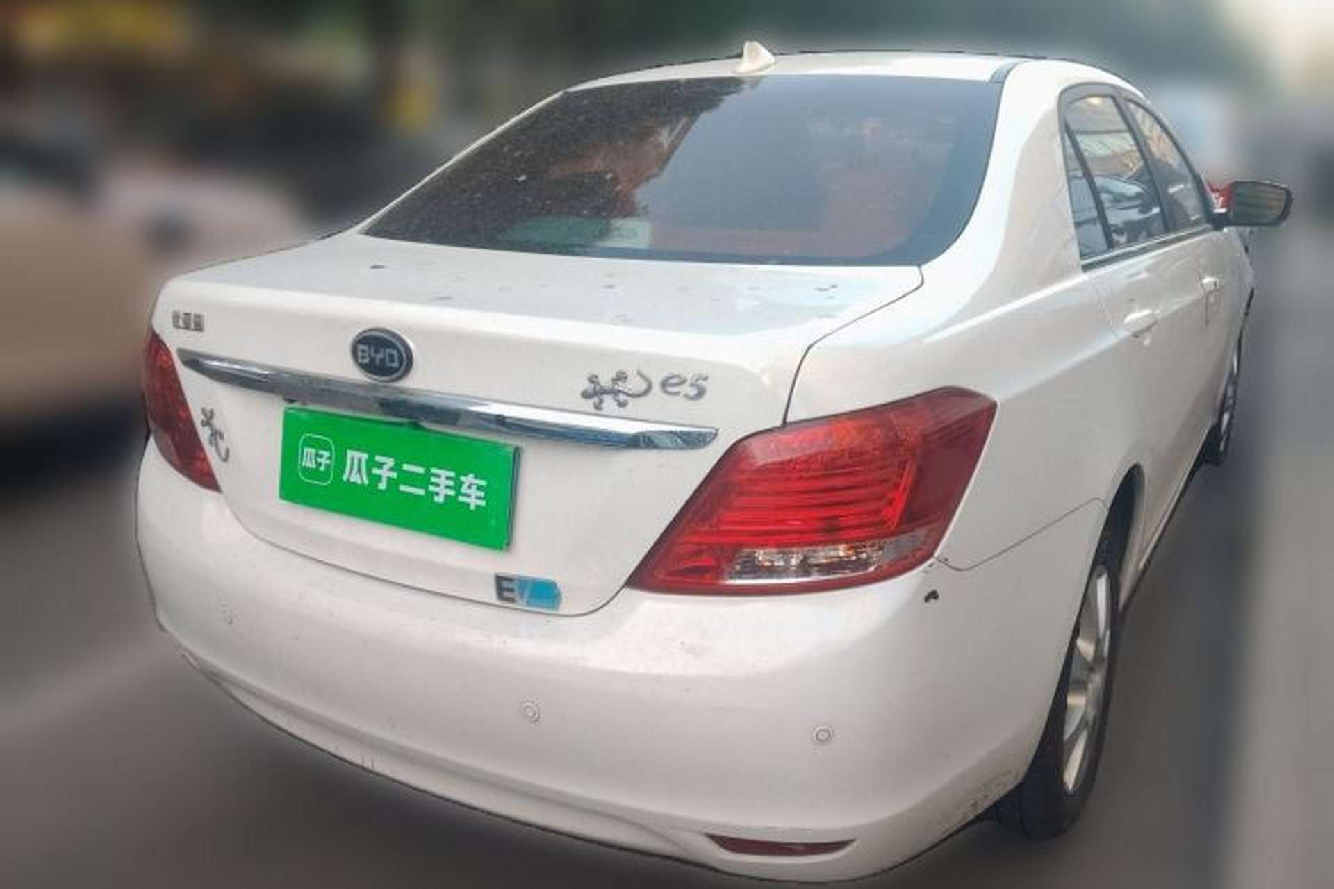 Used BYD e5 2017 300 Prestige Edition Rear Right 45 Deg