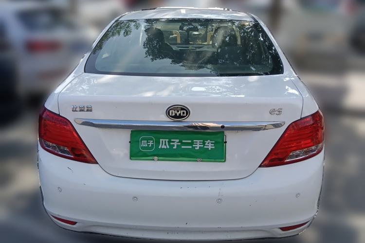 Used BYD e5 2017 300 e-Comfort Edition Rear