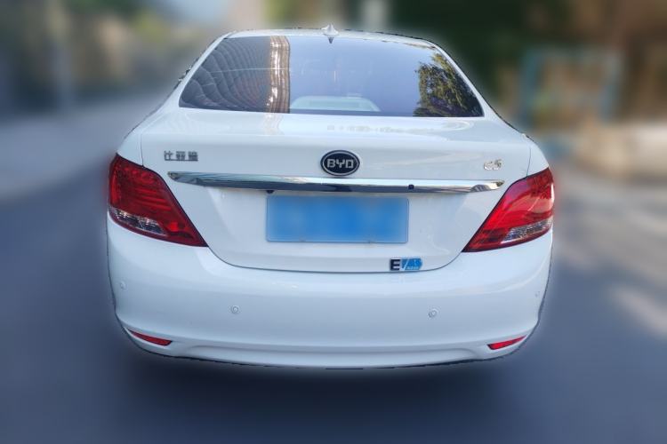 Used BYD e5 2017 300 Prestige Edition Rear