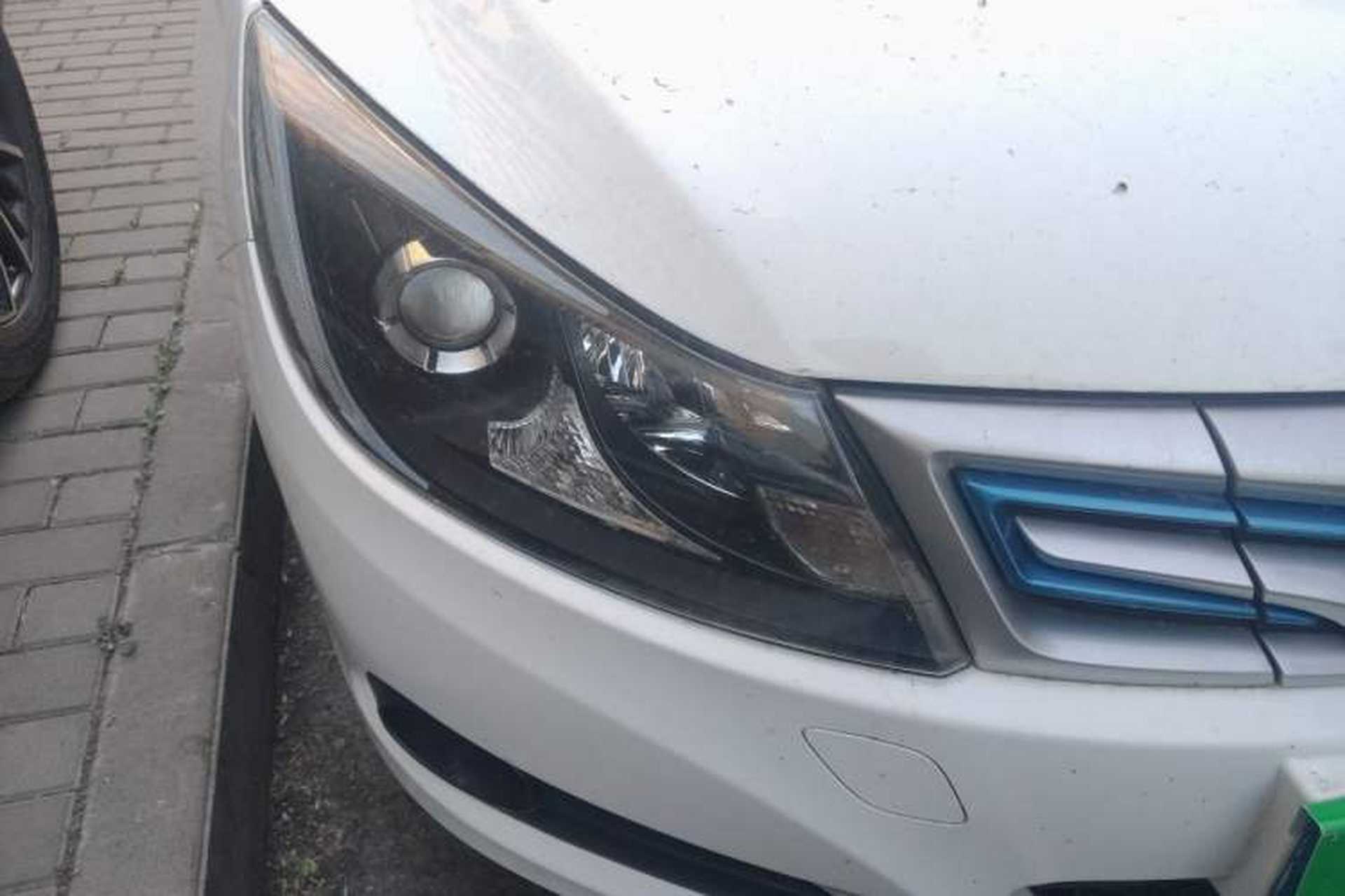 Used BYD e5 2017 300 Prestige Edition Right Front Headlight