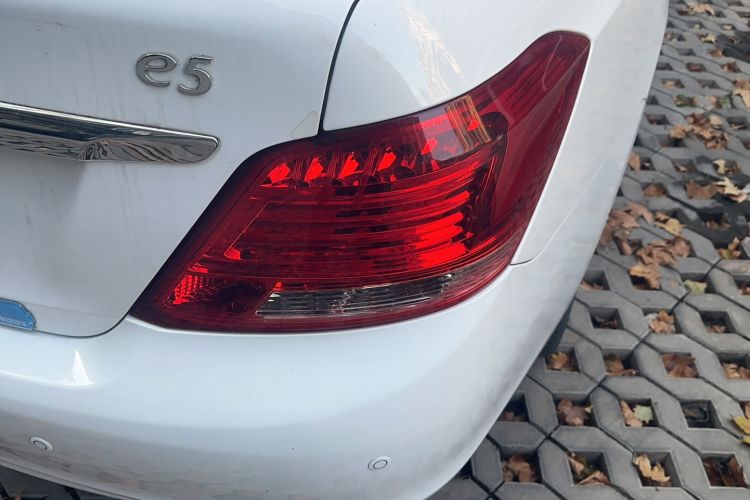 Used BYD e5 2017 300 Prestige Edition Right Rear Taillight