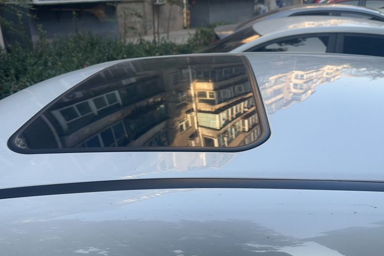 Used BYD e5 2017 300 Prestige Edition Roof