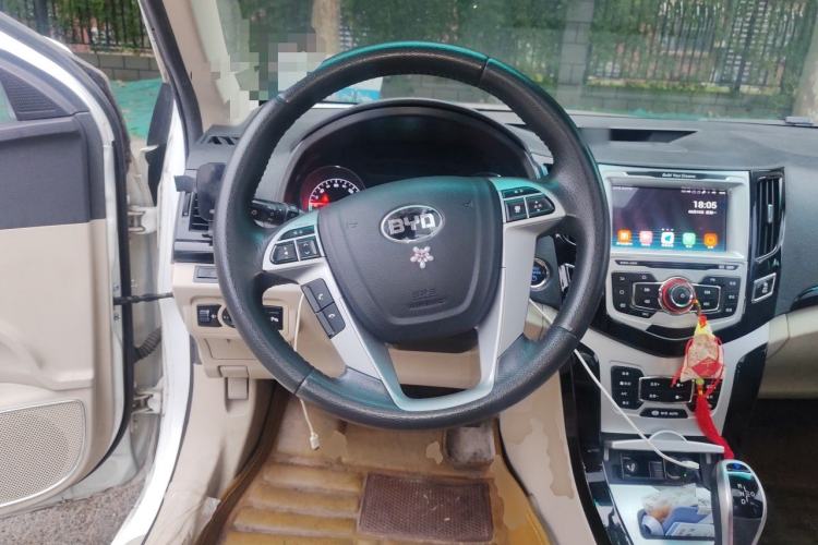 Used BYD e5 2017 300 Prestige Edition Steering Wheel