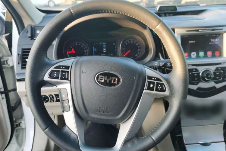 Used BYD e5 2017 300 Prestige Edition Steering Wheel