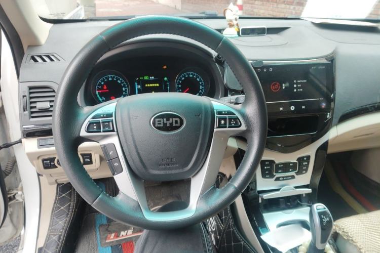 Used BYD e5 2017 300 Prestige Edition Steering Wheel