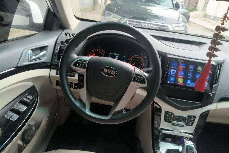 Used BYD e5 2017 300 Prestige Edition Steering Wheel