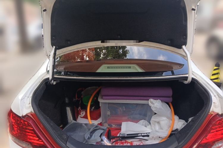 Used BYD e5 2017 300 Prestige Edition Trunk