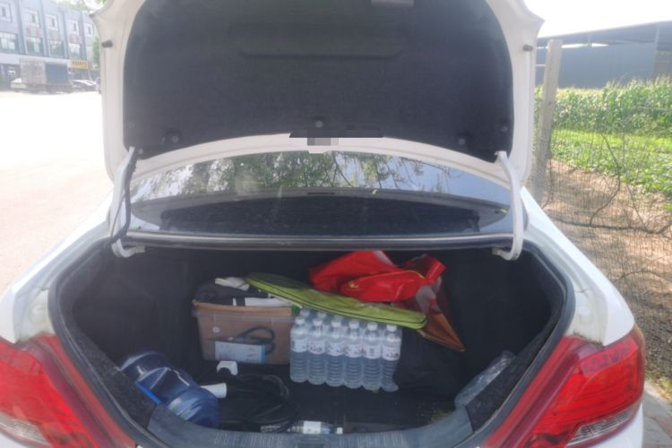 Used BYD e5 2017 300 Prestige Edition Trunk