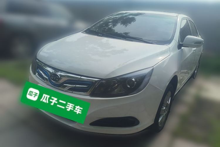Used BYD e5 2017 300 Prestige Edition Guazi used car, China used car export, Used car for sale, Used cars, Cheapest cars for sale, Electric vehicle, New energy car