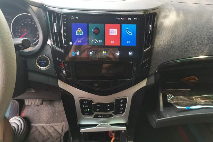 Used BYD e5 2018 Travel Edition Audio And AC Panel