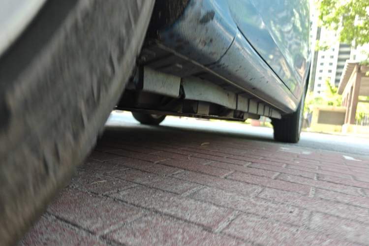 Used BYD e5 2018 Travel Edition Chassis Front Left