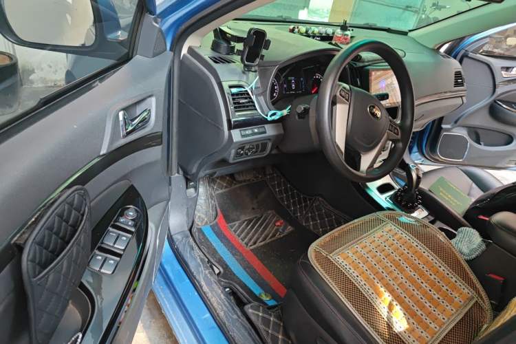 Used BYD e5 2018 Travel Edition Driver Seat