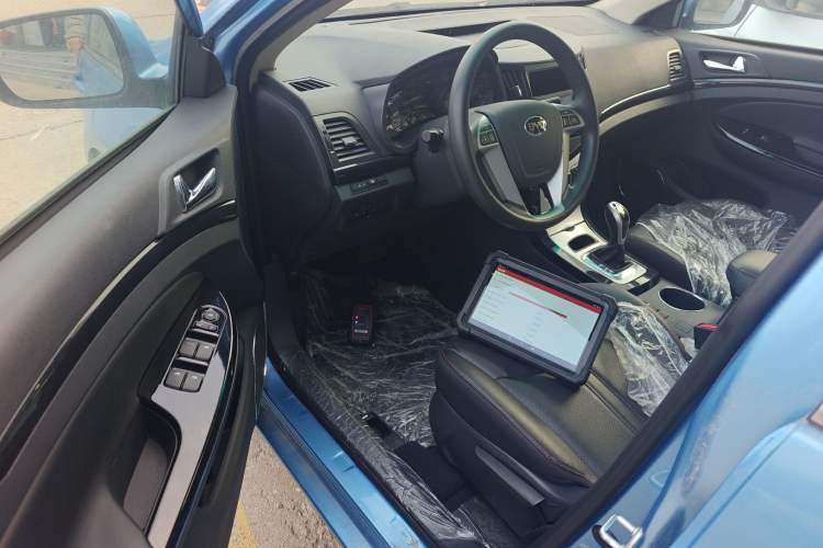 Used BYD e5 2018 Travel Edition Driver Seat